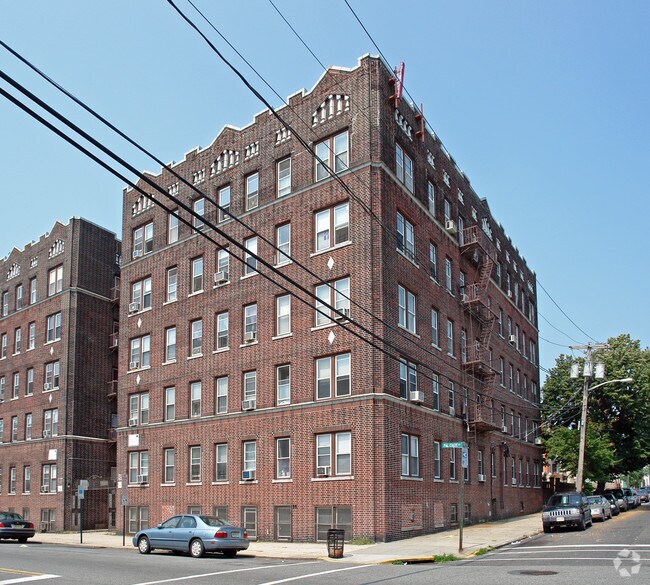 Foto del edificio - 1405-1415 Palisade Ave