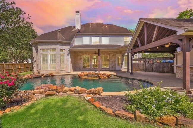 Foto del edificio - 3415 Stepping Stone Ln