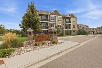 Building Photo - 4622 Hahns Peak Dr