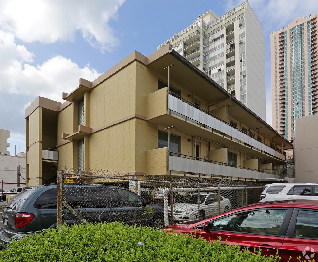 Building Photo - 801 S Hotel St