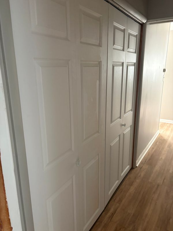 Building Photo - 1105 Cedar St