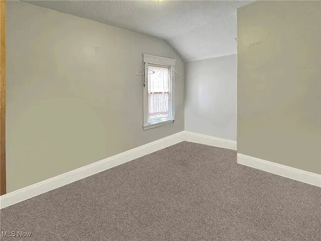 Building Photo - 14809 Darwin Ave