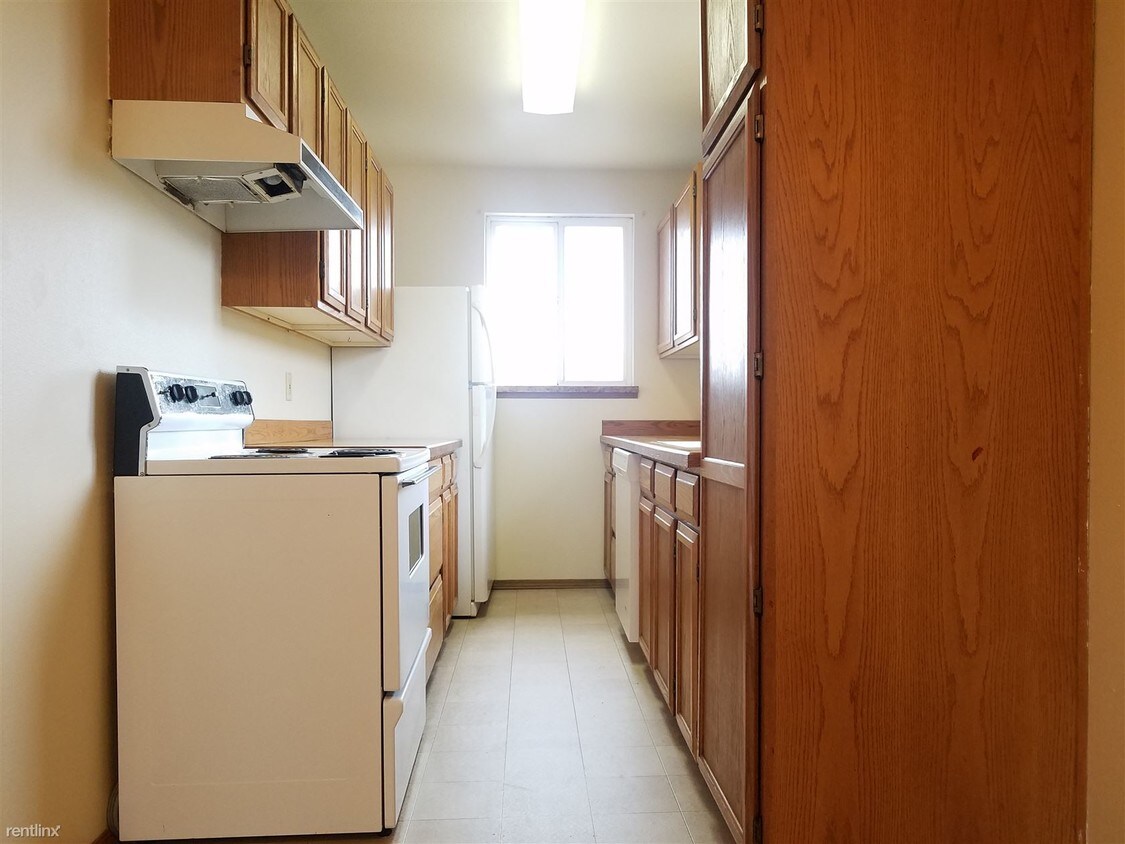 Primary Photo - 407 N 8th St