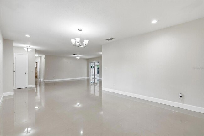 Foto del edificio - 8808 W Broad St