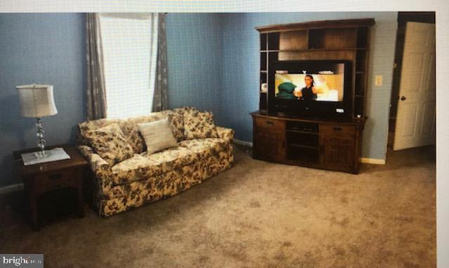 Foto del edificio - 1215 Hillside Rd