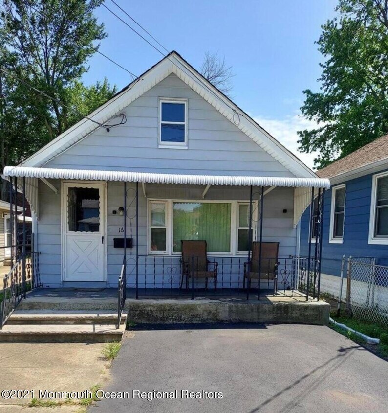 Primary Photo - 16 Port Monmouth Rd