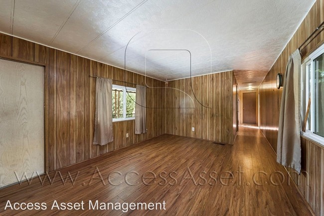 Building Photo - 2 br, 1 bath House - 32780 Mission Trail
