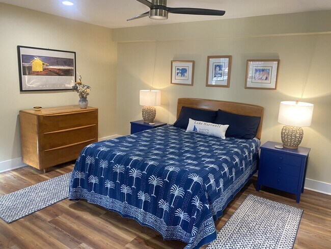 Foto del edificio - 402 Timber Ln