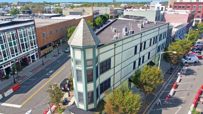 Building Photo - 610 Mattison Ave