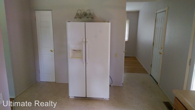 Building Photo - 3 br, 2 bath House - 2785 Narraganset Drive