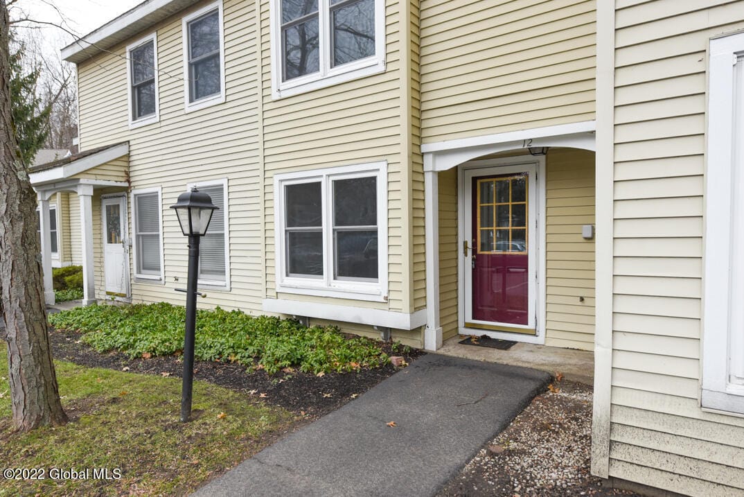 12 Wilton Ct, Clifton Park, NY 12065 Townhome Rentals in Clifton Park