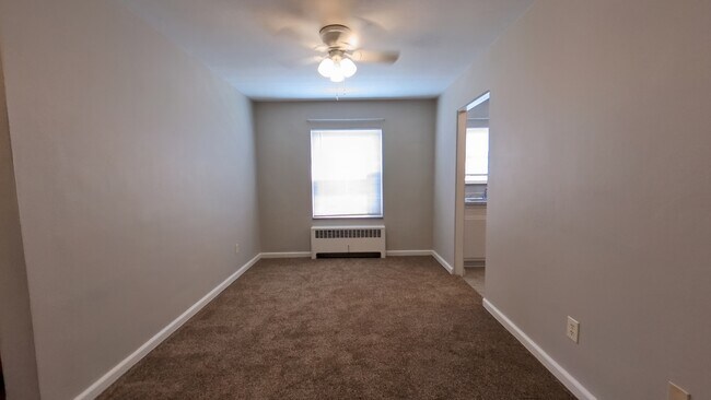 Foto del edificio - 1216 North Plum Street