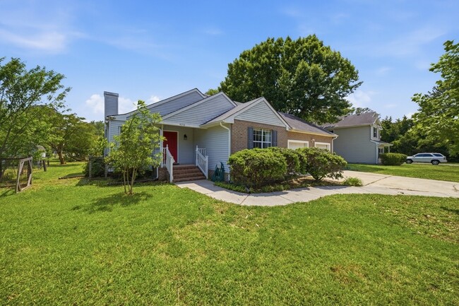 Building Photo - 4553 Shoshone Ct