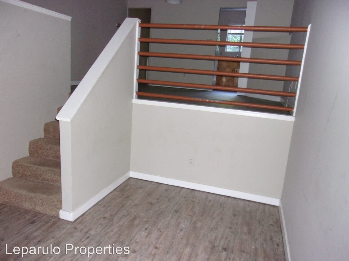 Foto principal - 815 W Pensacola St