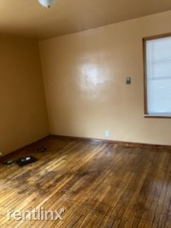 Building Photo - 2 br, 1.5 bath House - 8855 American St