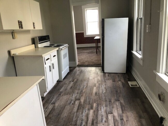 Foto del edificio - 548 E. PEARL