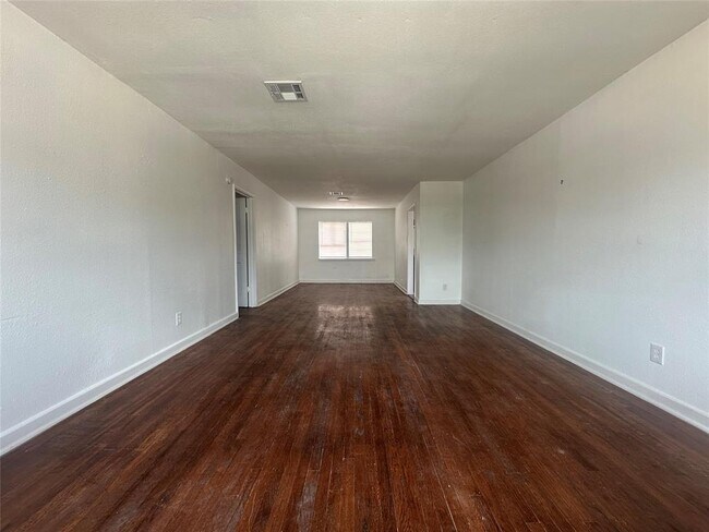 Foto del edificio - 3444 Blodgett St