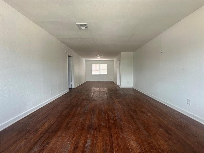 Building Photo - 3444 Blodgett St