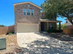 Building Photo - 141 Wright Cove