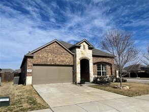 Building Photo - 543 Haven Dr
