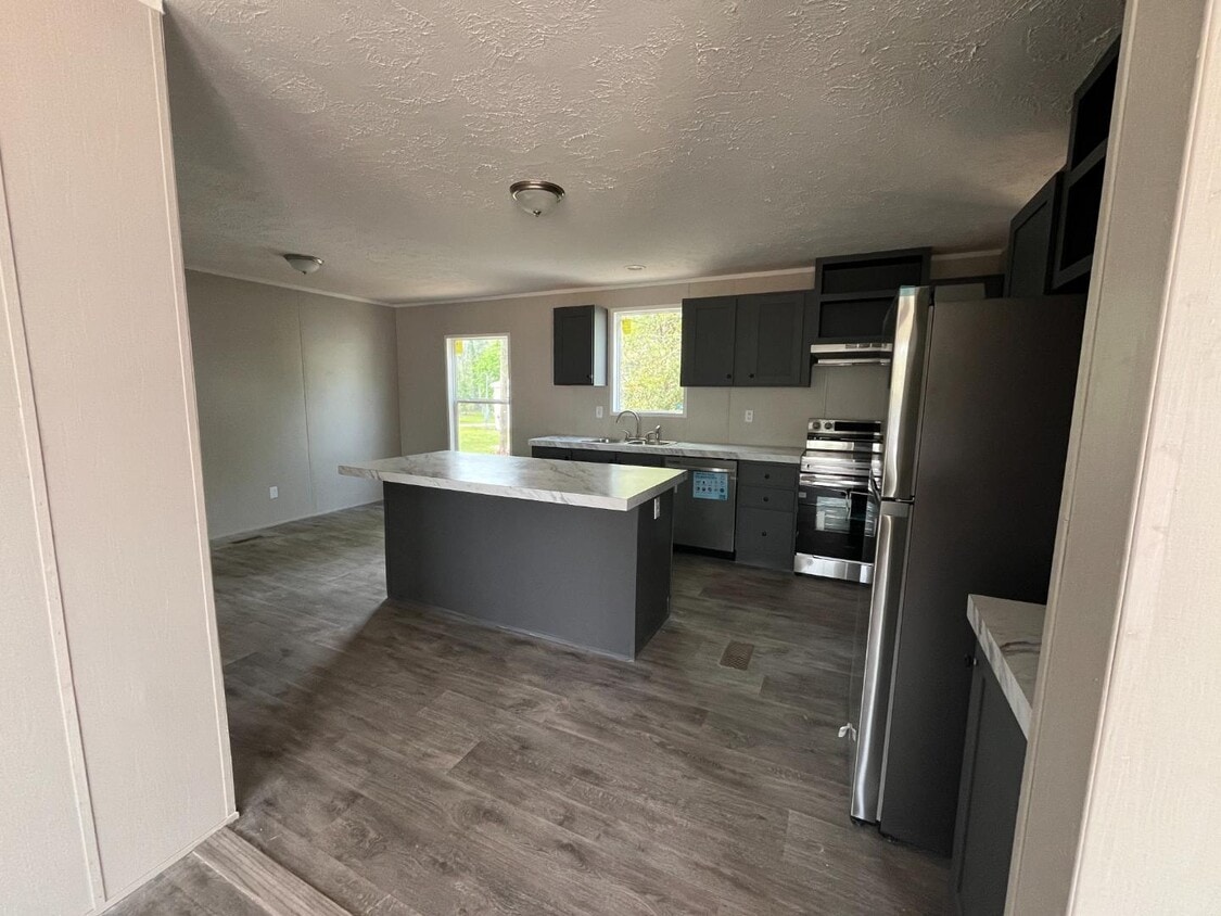 Foto principal - 307 Marcus crt