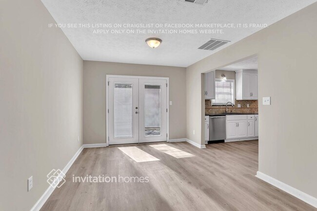 Foto del edificio - 419 Winterwood Dr