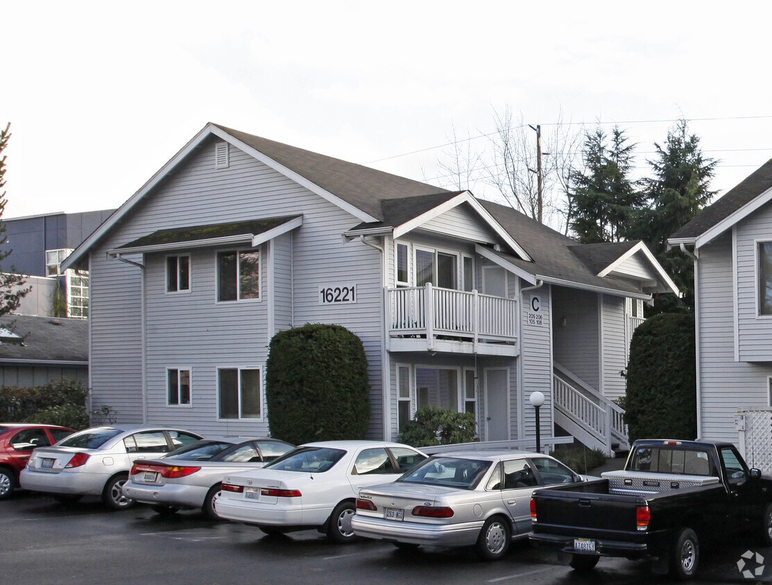 Building Photo - 16221 NE 81st St