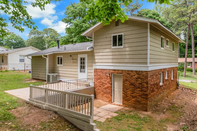 Foto del edificio - 2080 Dundee Dr SE
