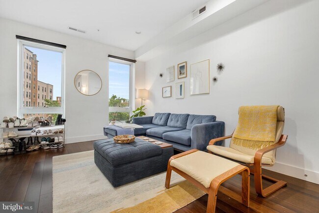 Foto del edificio - 3511 14th St NW