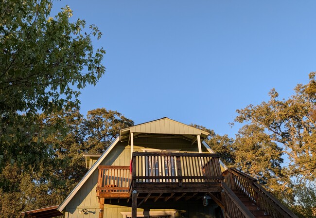 Building Photo - 6653 Garner Pl