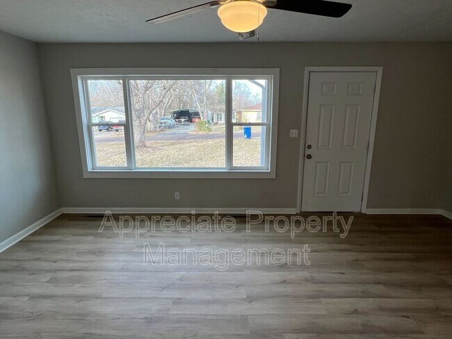 Foto del edificio - 2722 W Madison St
