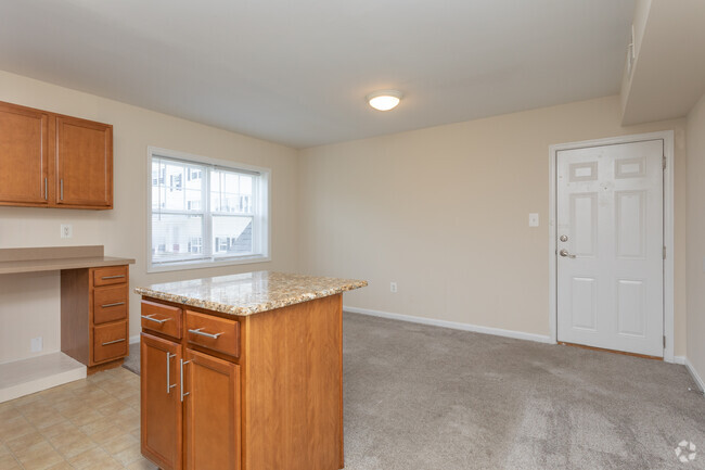 2HAB, 1BA - 650 ft² - Huntington Gardens Apartments