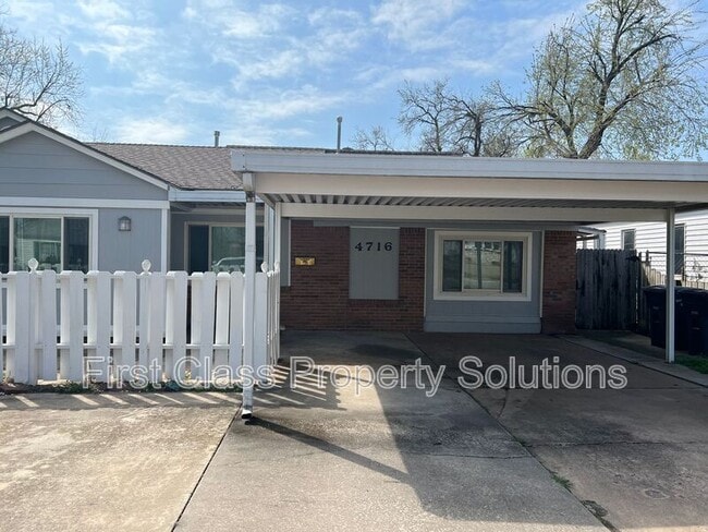 Photo - 4716 SE 27th St House