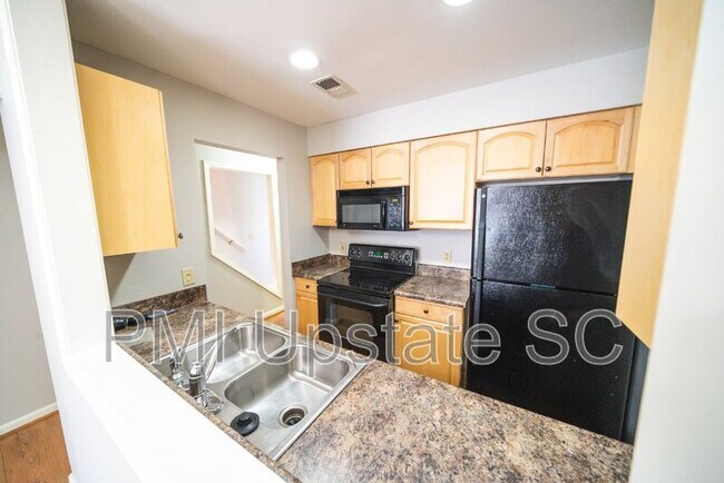 Building Photo - 408 Townes St