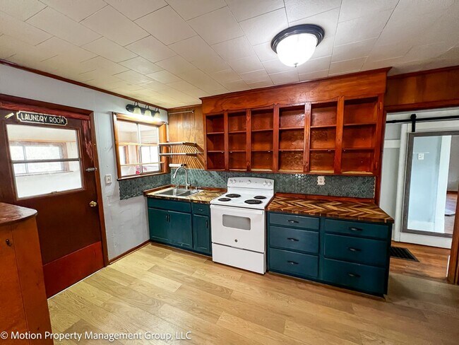 Foto del edificio - 1814 S Holly St