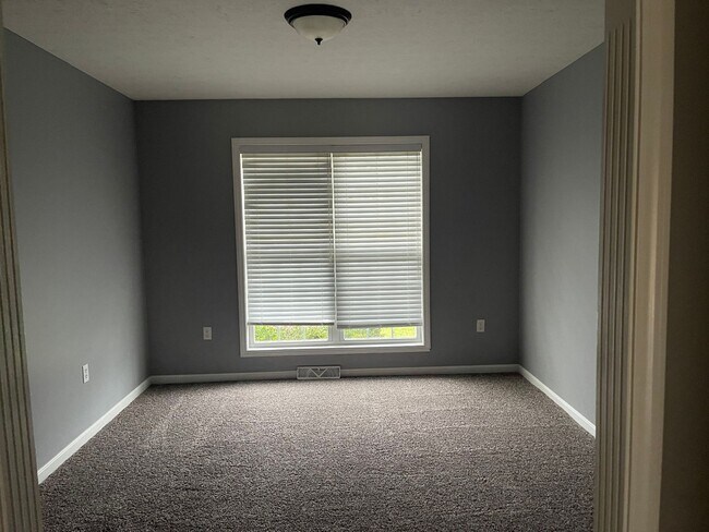 Building Photo - 2145 CROSSFIELD