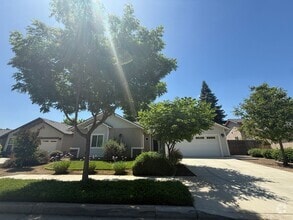 Building Photo - 2123 S Columbus Ct