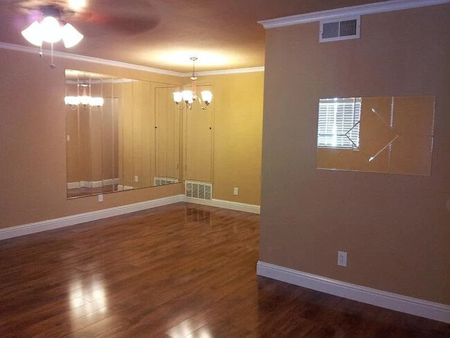 Building Photo - 11543 Quartz Dr