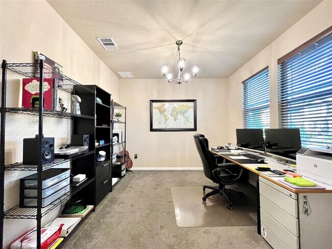 Building Photo - 213 Cane River Rd