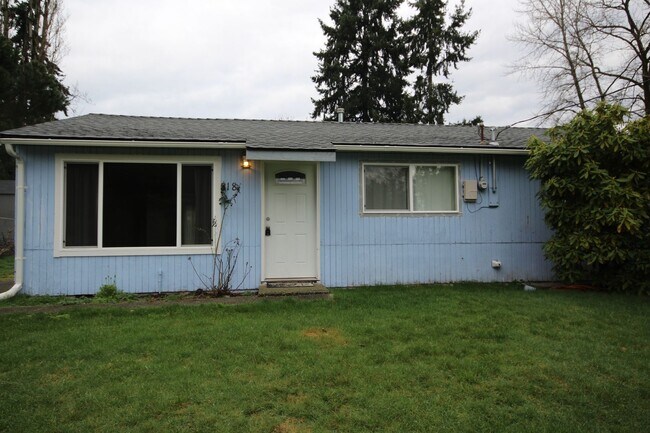 Foto del edificio - *Application Pending!* Wonderful home in F...