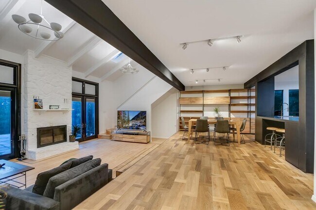 Foto del edificio - 3909 Ranch Creek Dr