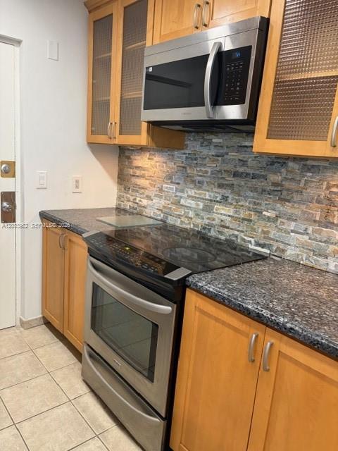 Foto del edificio - 1407 NE 56th St