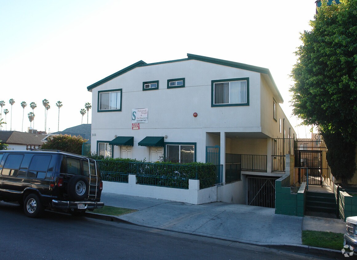 Primary Photo - 311 N Berendo St