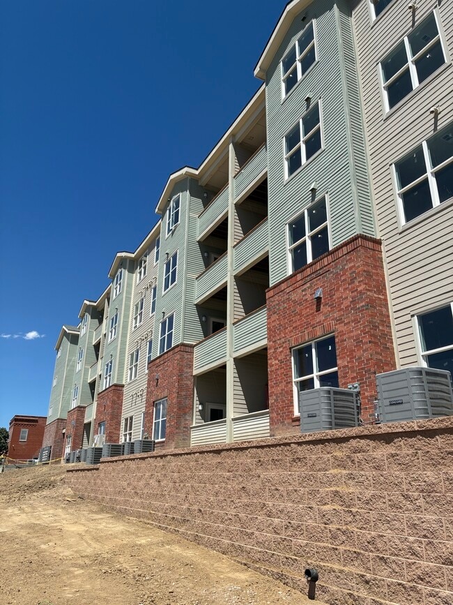 Building Photo - The Village at Homewood Point II