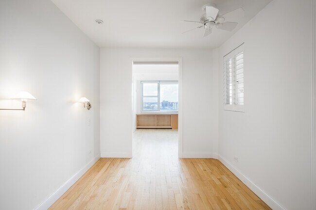 Building Photo - 151 Tremont St
