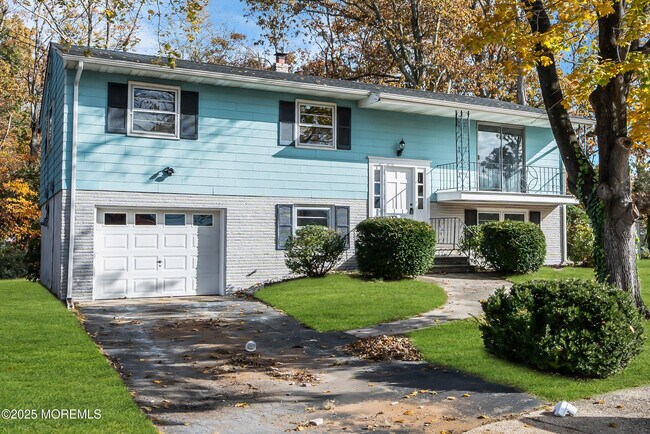 Foto del edificio - 16 Burdge Dr