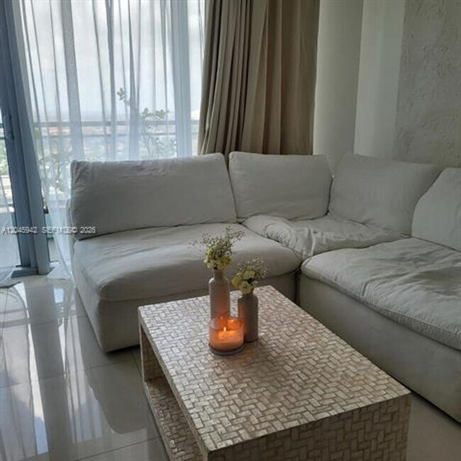 Foto del edificio - 92 SW 3rd St