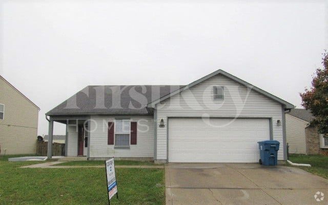 Building Photo - 10235 Lone Wolf Dr