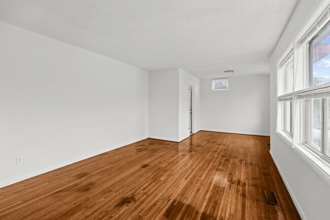 Foto del edificio - Charming 3 Bedroom, 2 Bathroom house