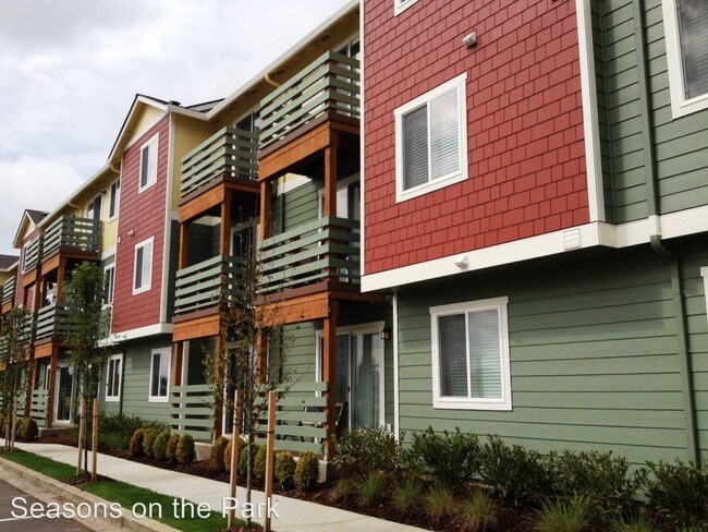 Building Photo - 1017 SE 12th Ave